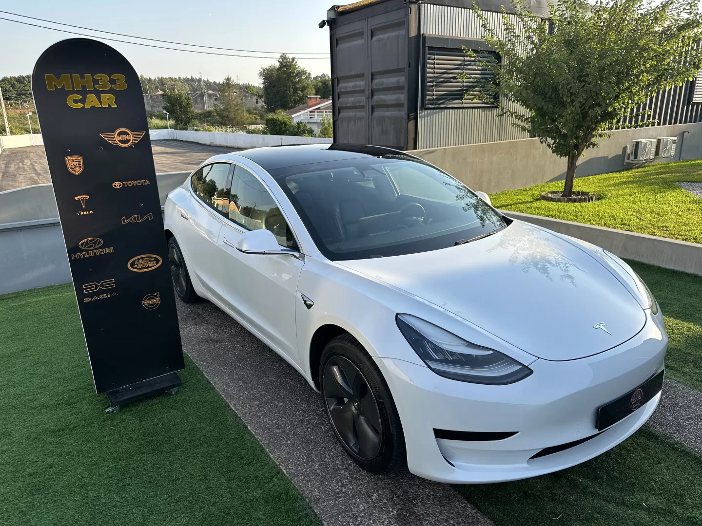 Tesla Model 3 Standard Range Plus RWD - foto 4