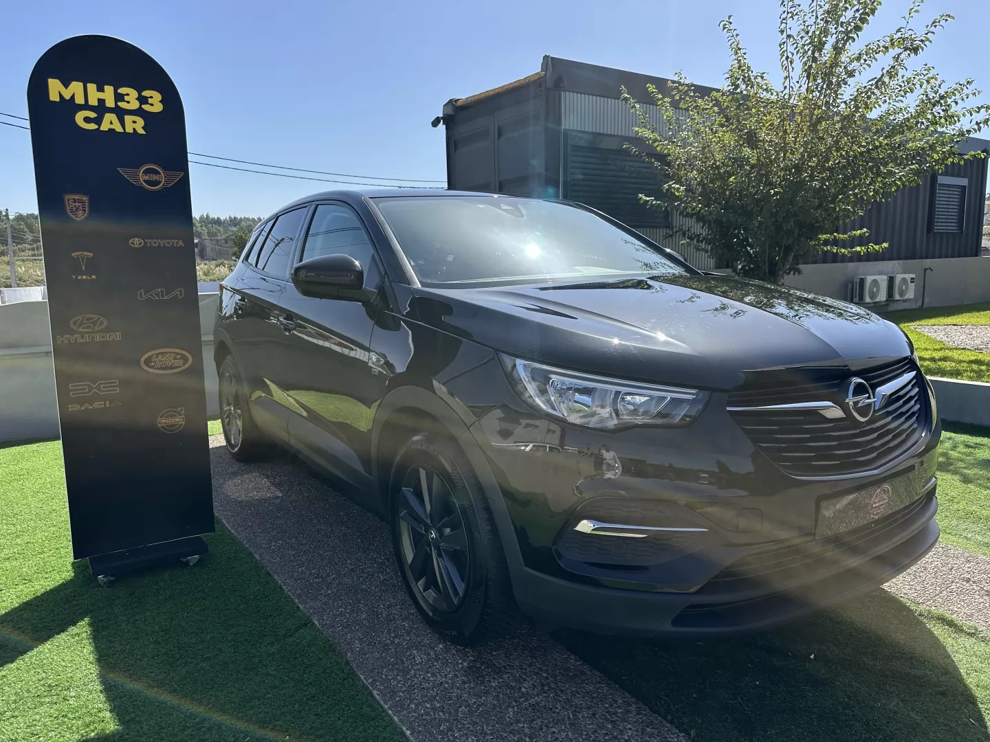 Opel Grandland X 1.2 T Business Edition