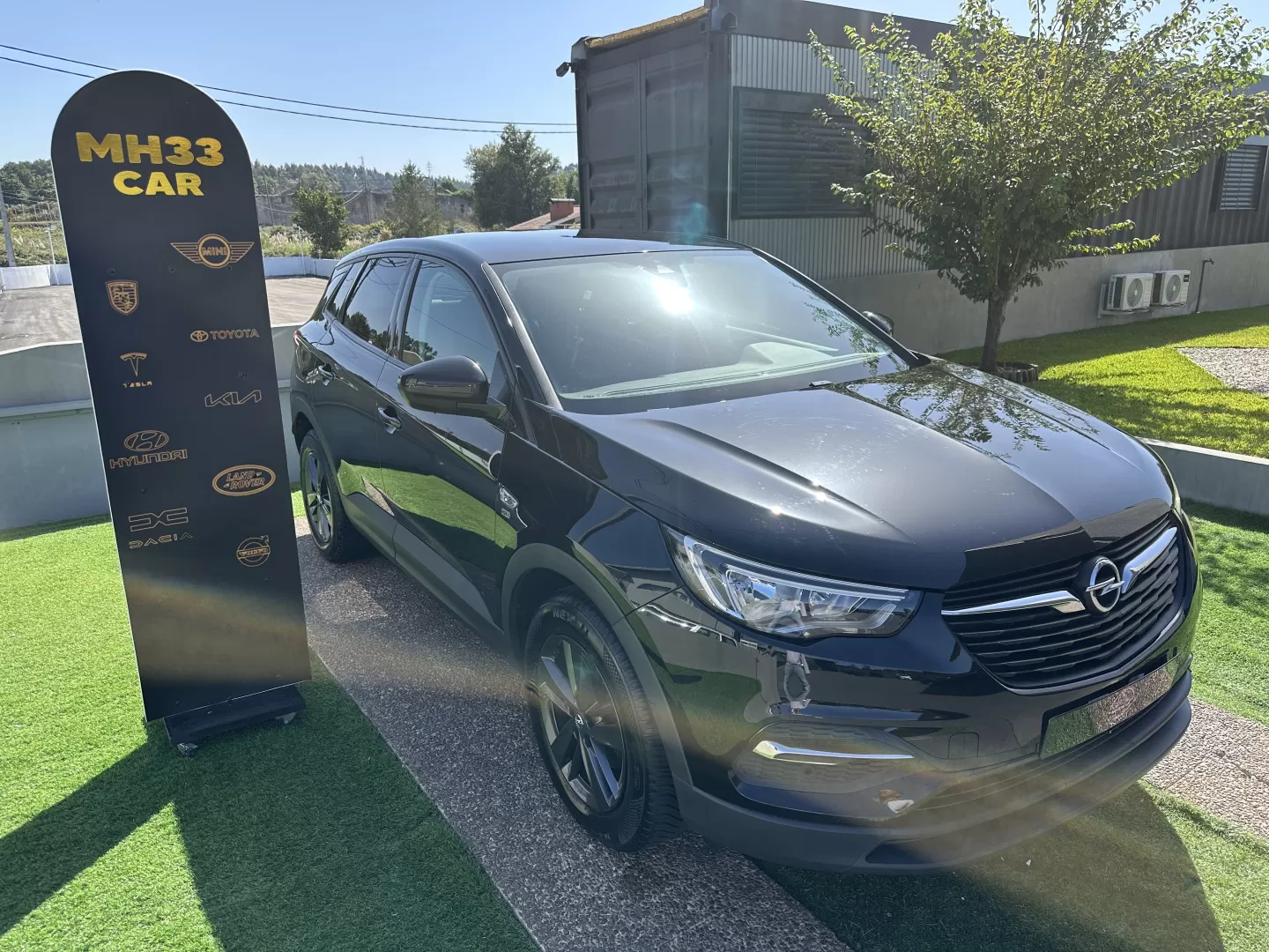 Opel Grandland X 1.2 T Business Edition - foto 4