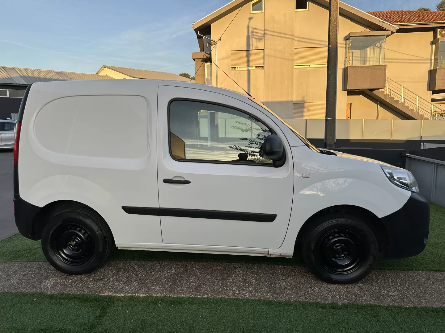 Renault  Kangoo Compact 1.5 DCI IVA Dedutivel - foto 8