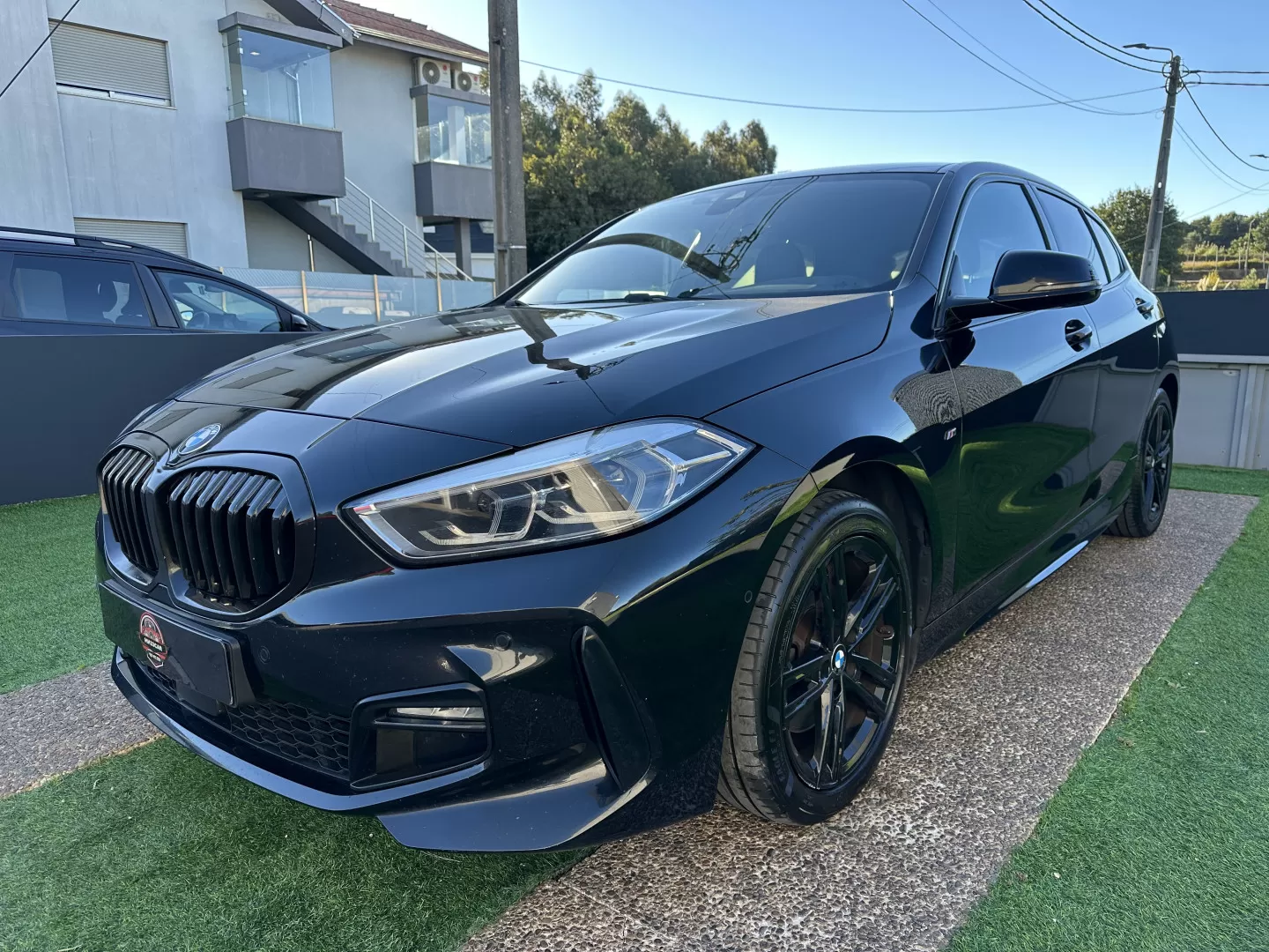 BMW 116 d Pack Desportivo M Auto - foto 3