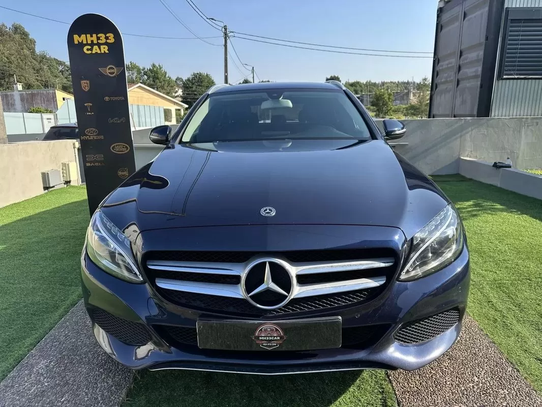 Mercedes-Benz C 180 d Avantgarde - foto 2