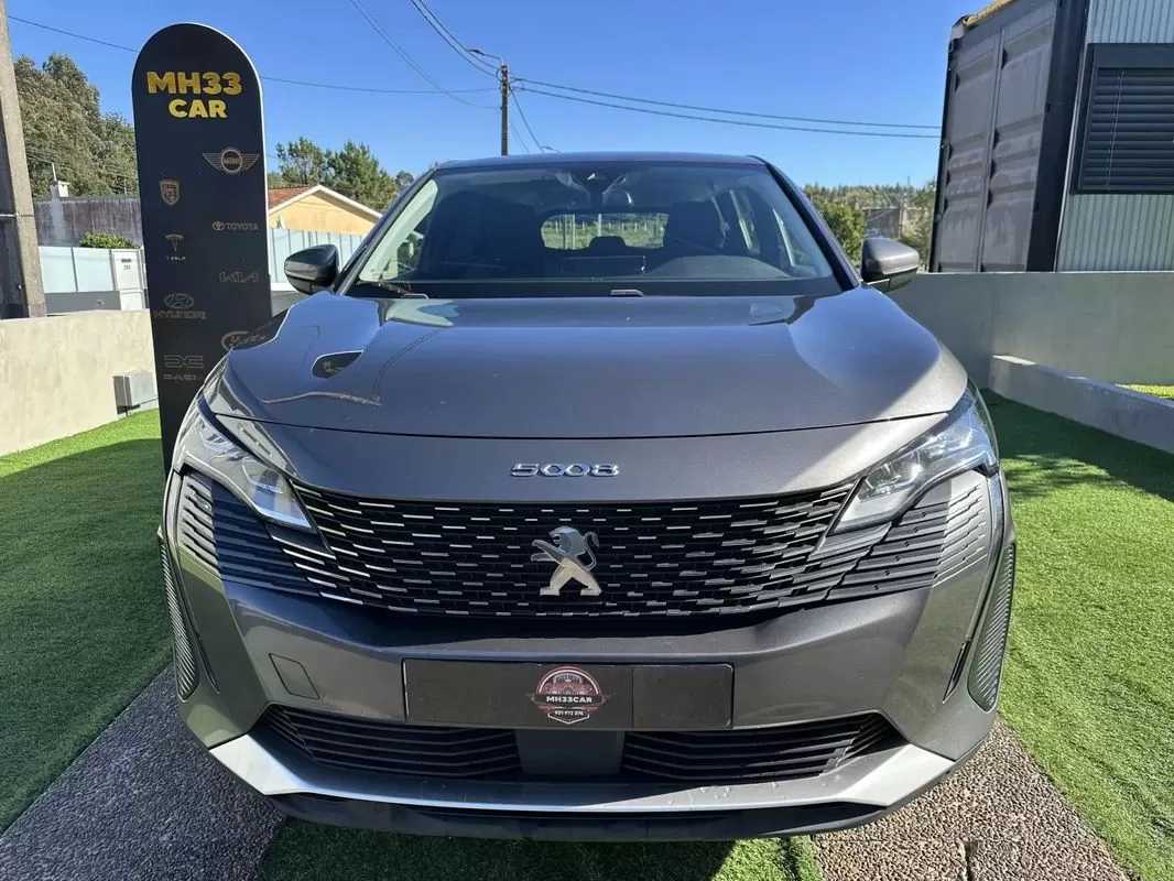 Peugeot 5008 1.2 PureTech Allure Pack EAT8 - foto 2