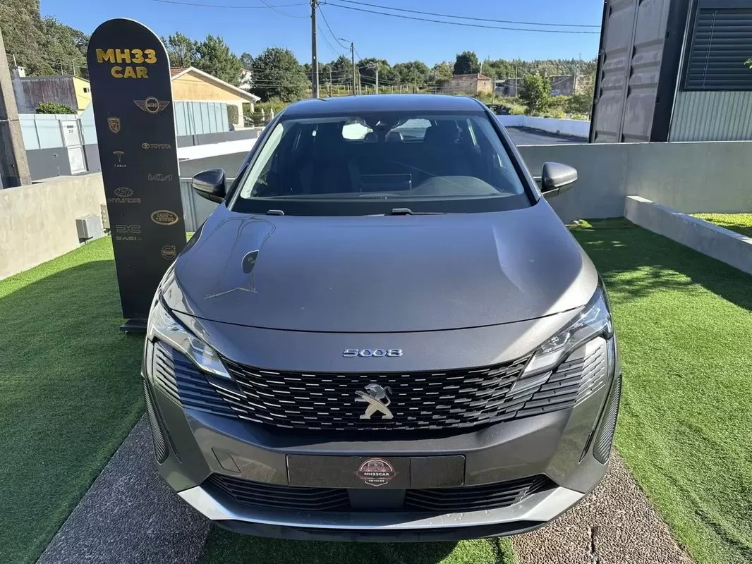 Peugeot 5008 1.2 PureTech Allure Pack EAT8 - foto 5