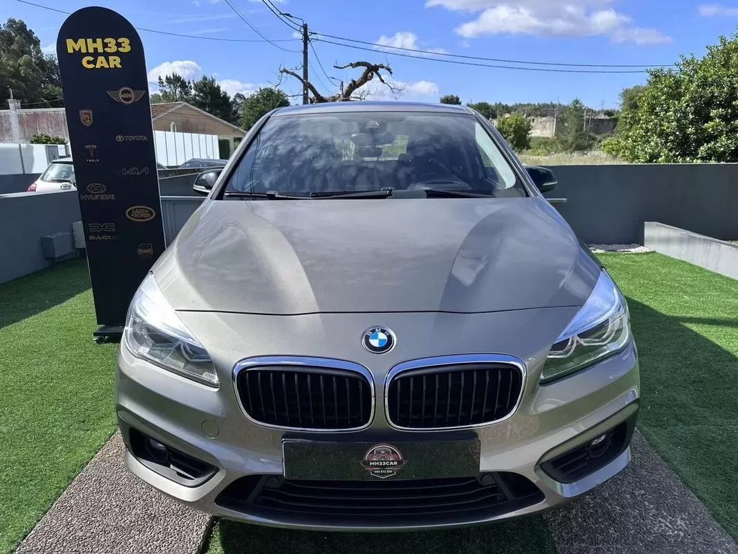 BMW 218 Active Tourer d Line Sport - foto 2