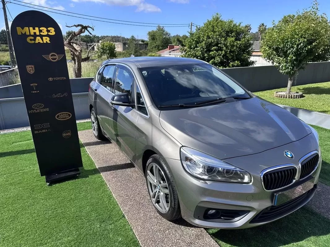 BMW 218 Active Tourer d Line Sport - foto 4