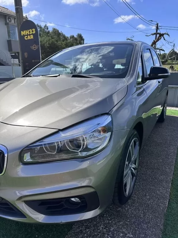 BMW 218 Active Tourer d Line Sport - foto 7