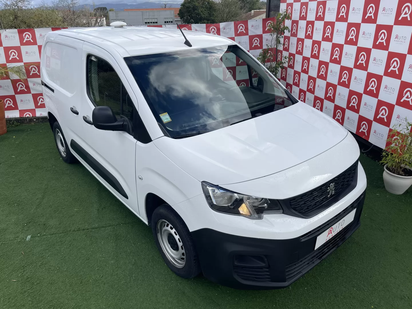 Peugeot  Partner 1.5BlueHDi Pro Standard - 3L - foto 6