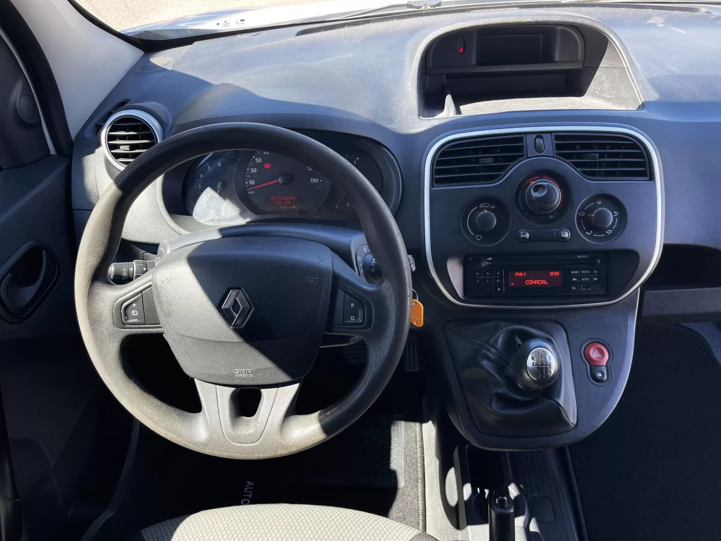 Renault  Kangoo 1.5dCi Business - 3L (115cv - 6vel.) - foto 8