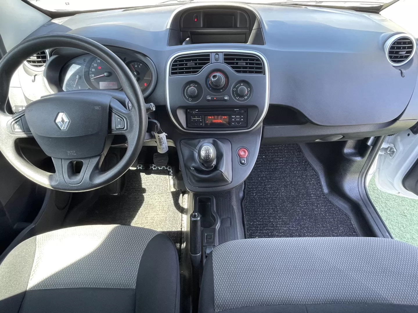 Renault  Kangoo Maxi 1.5dCi Business 3L (Fibrada) - foto 7