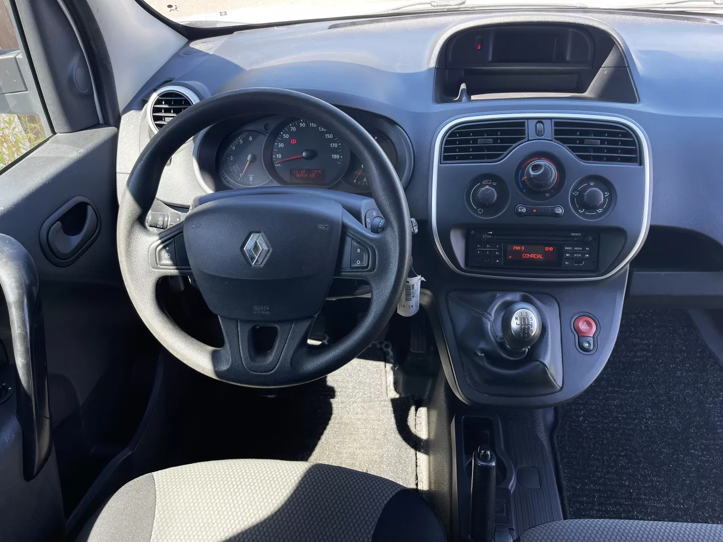 Renault  Kangoo Maxi 1.5dCi Business 3L (Fibrada) - foto 8