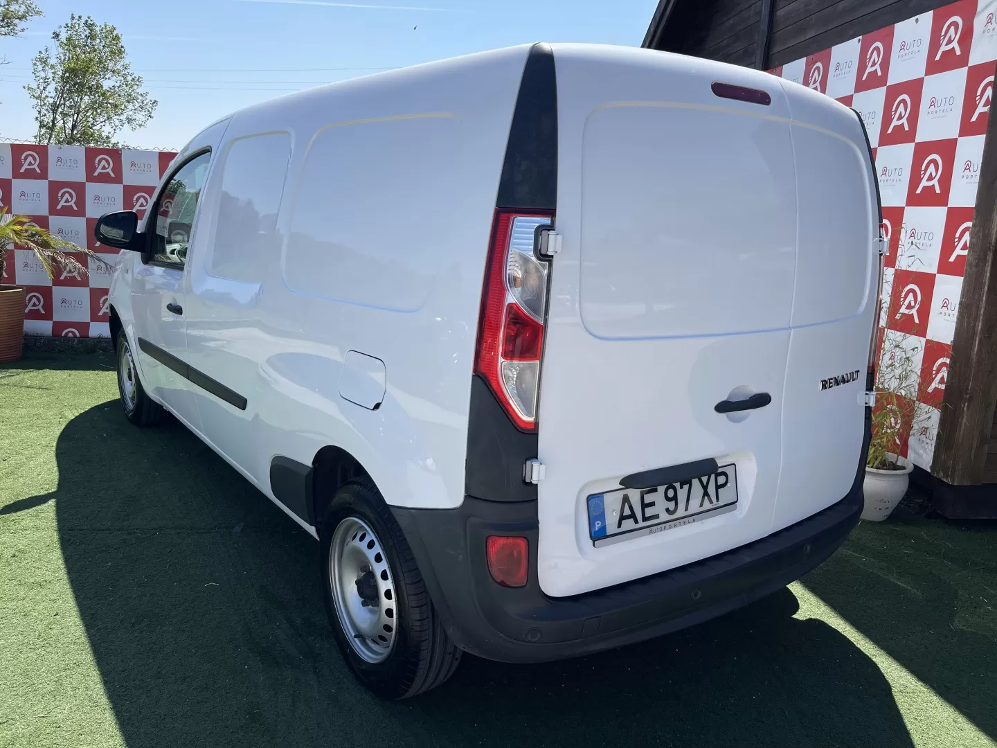 Renault  Kangoo Maxi 1.5dCi Business 3L (Fibrada) - foto 4