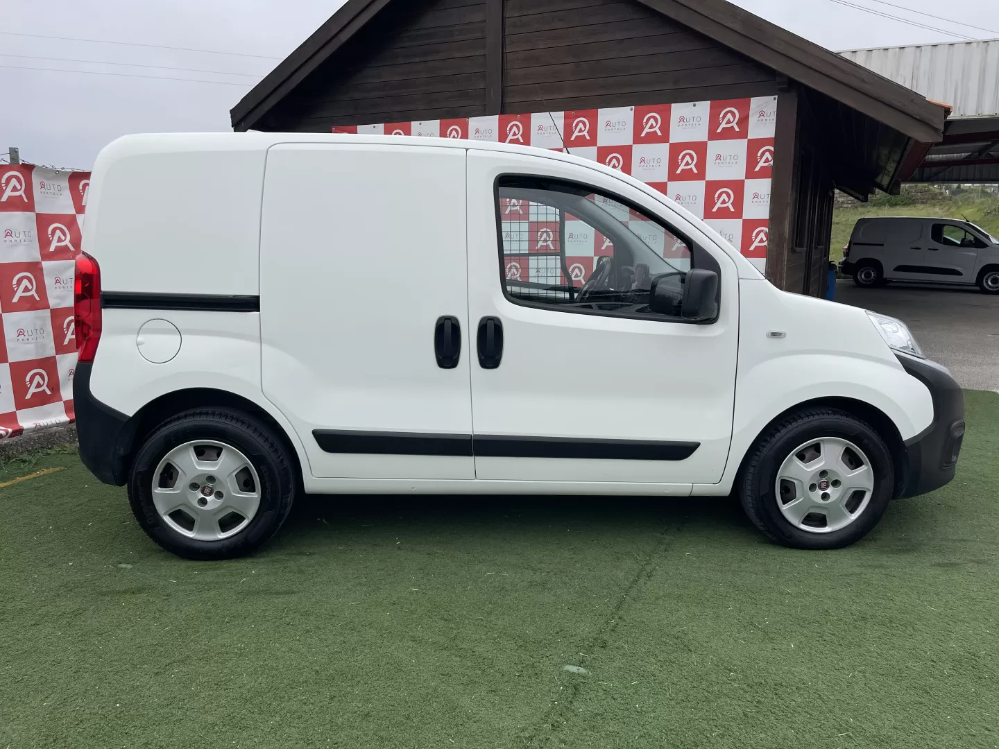 Fiat  Fiorino 1.3D M-Jet - foto 2