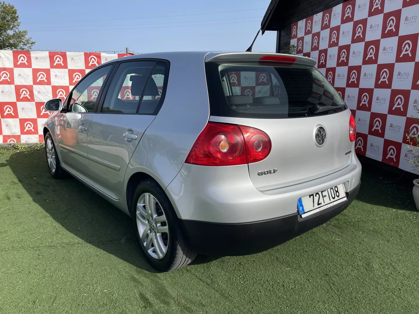 VW Golf 1.9 TDi BlueM. Trend. AC - foto 4