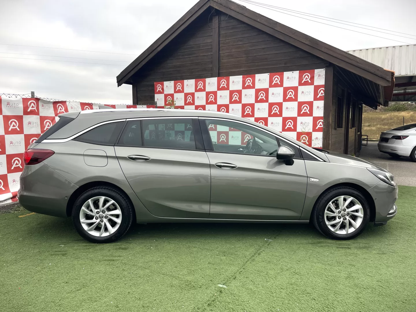 Opel Astra Sports Tourer 1.6 CDTI Innovation S/S - foto 2