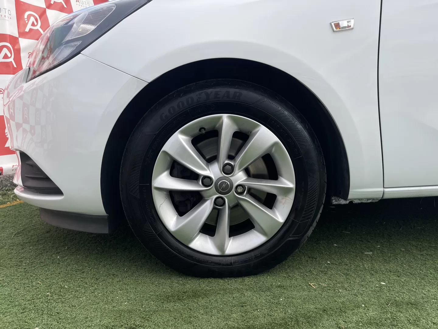 Opel Corsa 1.3 CDTi Business Edition - foto 7