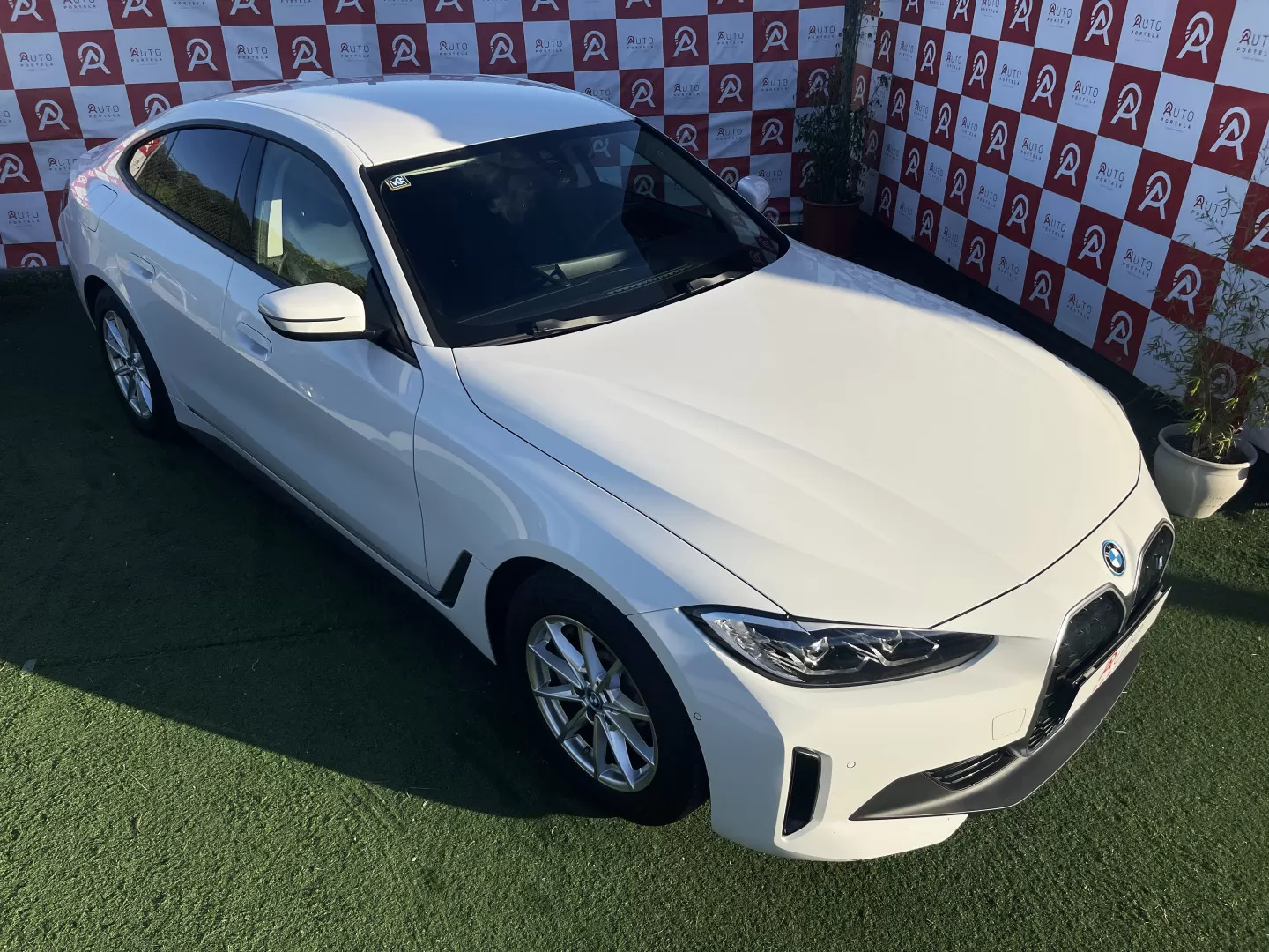 BMW i4 eDrive40 - foto 6