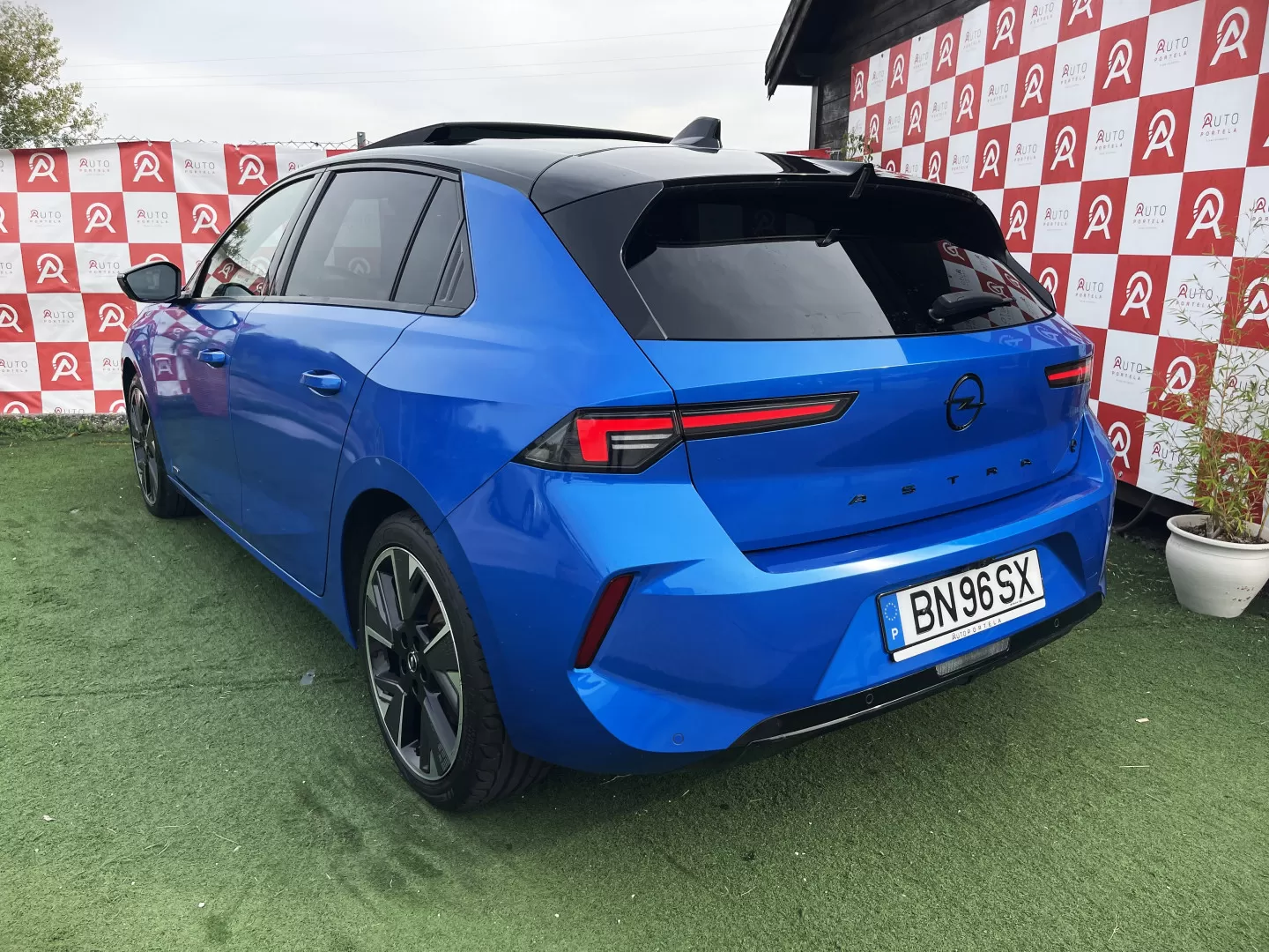 Opel Astra Ultimate 54kWh - foto 4