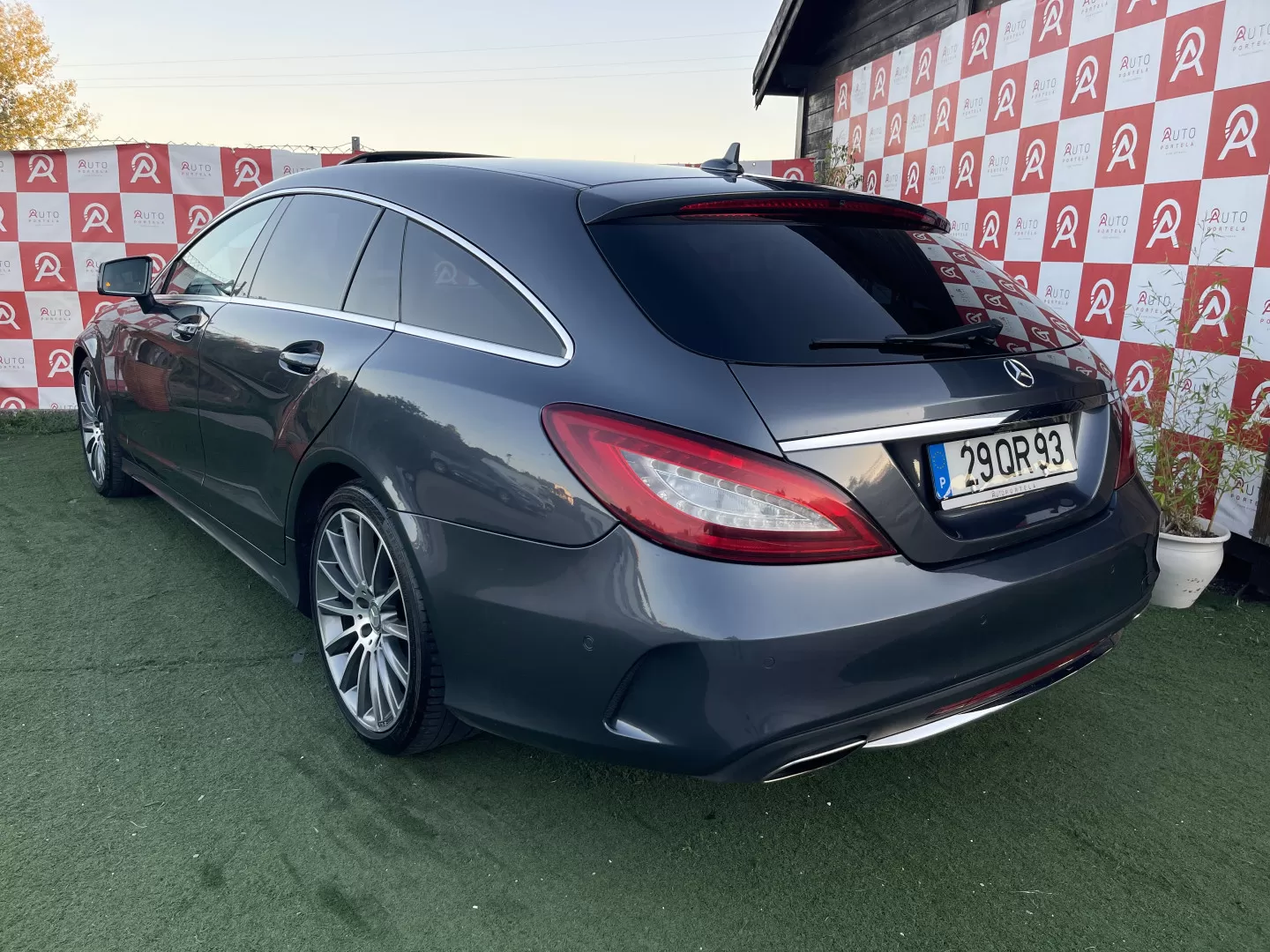 Mercedes-Benz CLS 250 d Shooting Brake AMG - foto 4