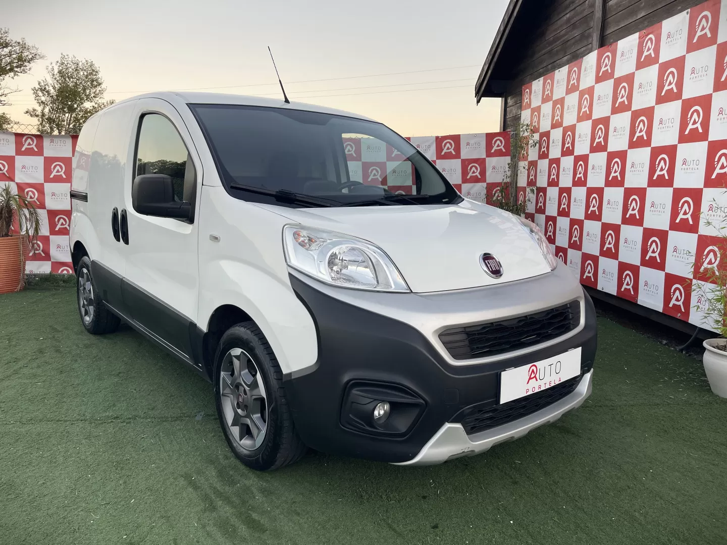 Fiat  Fiorino 1.3D M-Jet Adventure