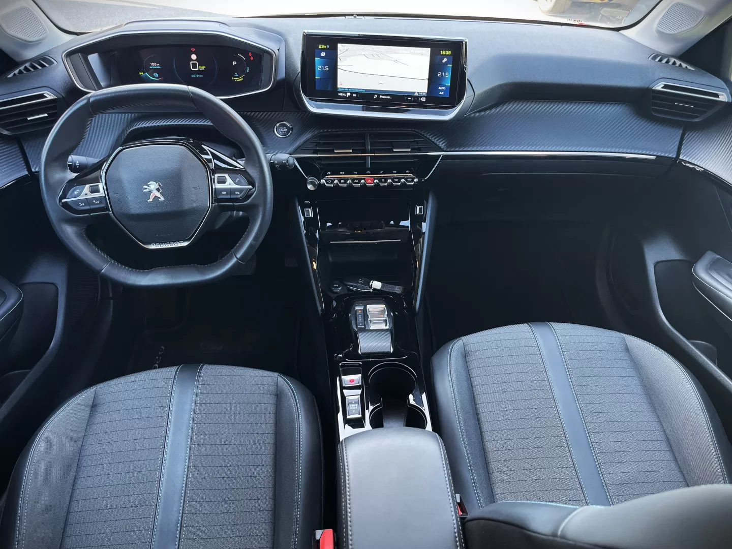 Peugeot e-208 50 kWh Allure - foto 8