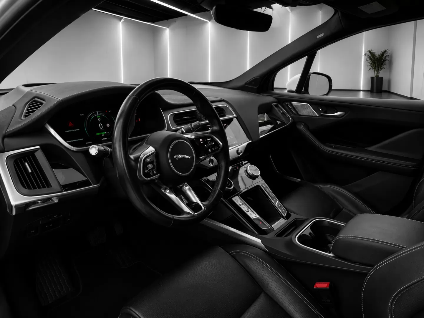Jaguar I-Pace EV400 AWD HSE - foto 6