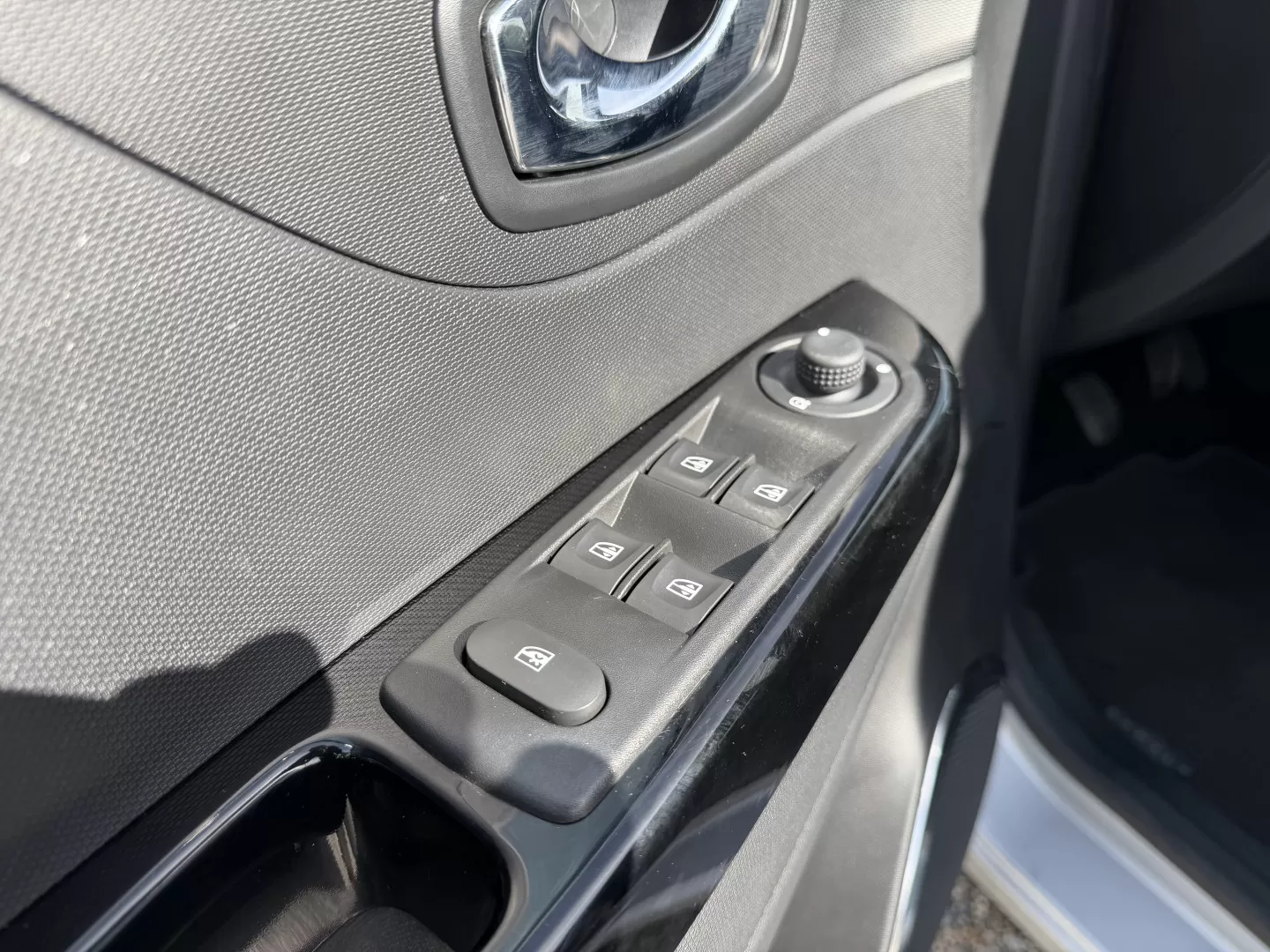 Renault Captur 1.5 dCi Exclusive - foto 5