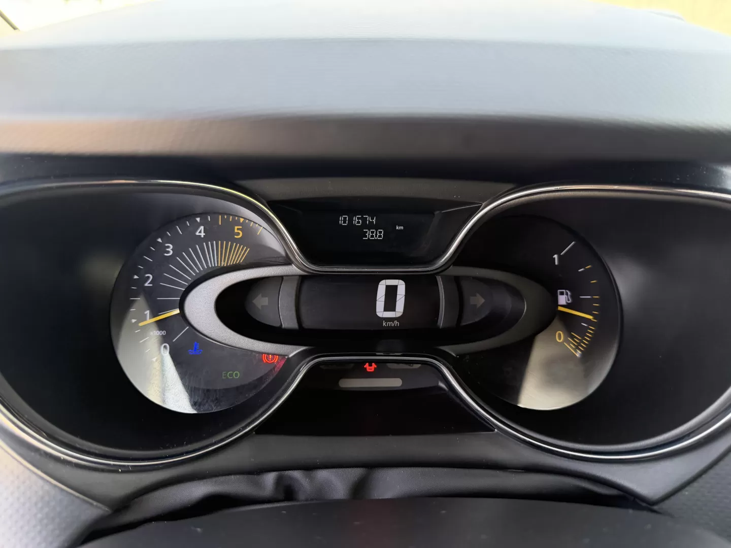 Renault Captur 1.5 dCi Exclusive - foto 7