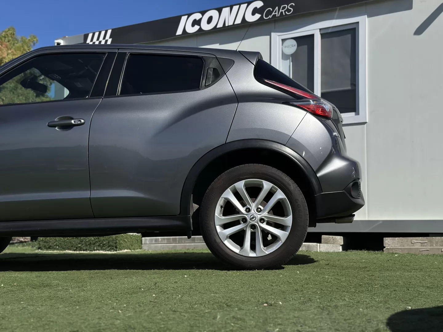 Nissan Juke 1.6 Tekna Premium Xtronic - foto 4