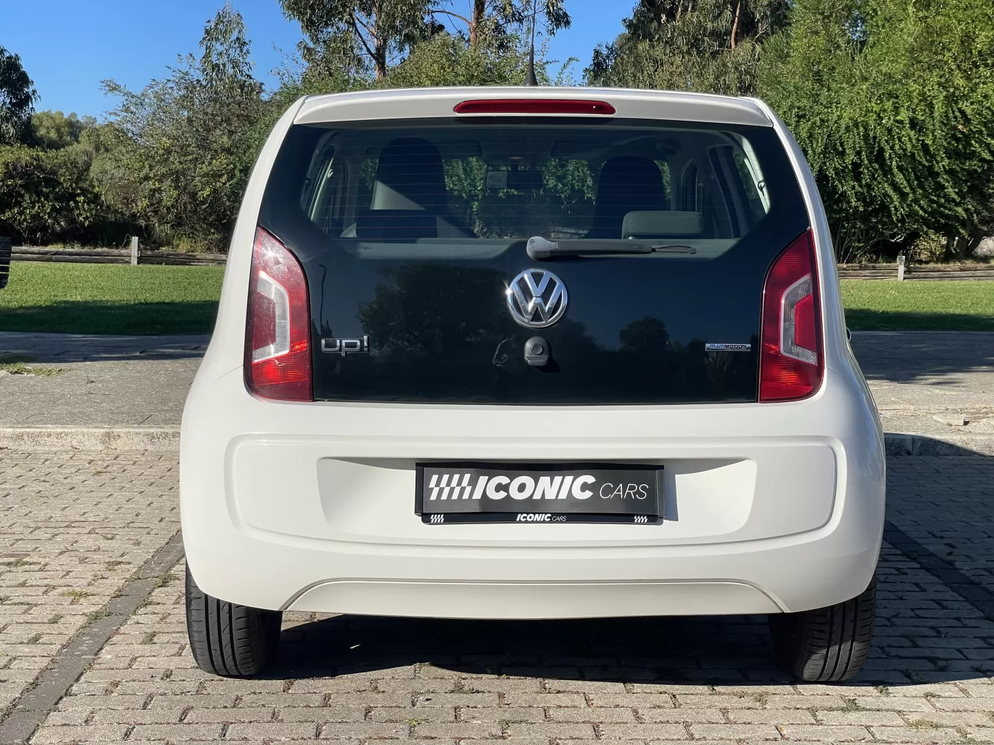 VW Up 1.0 BlueMotion High - foto 6