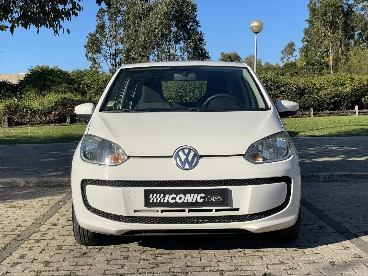 VW Up 1.0 BlueMotion High - foto 2