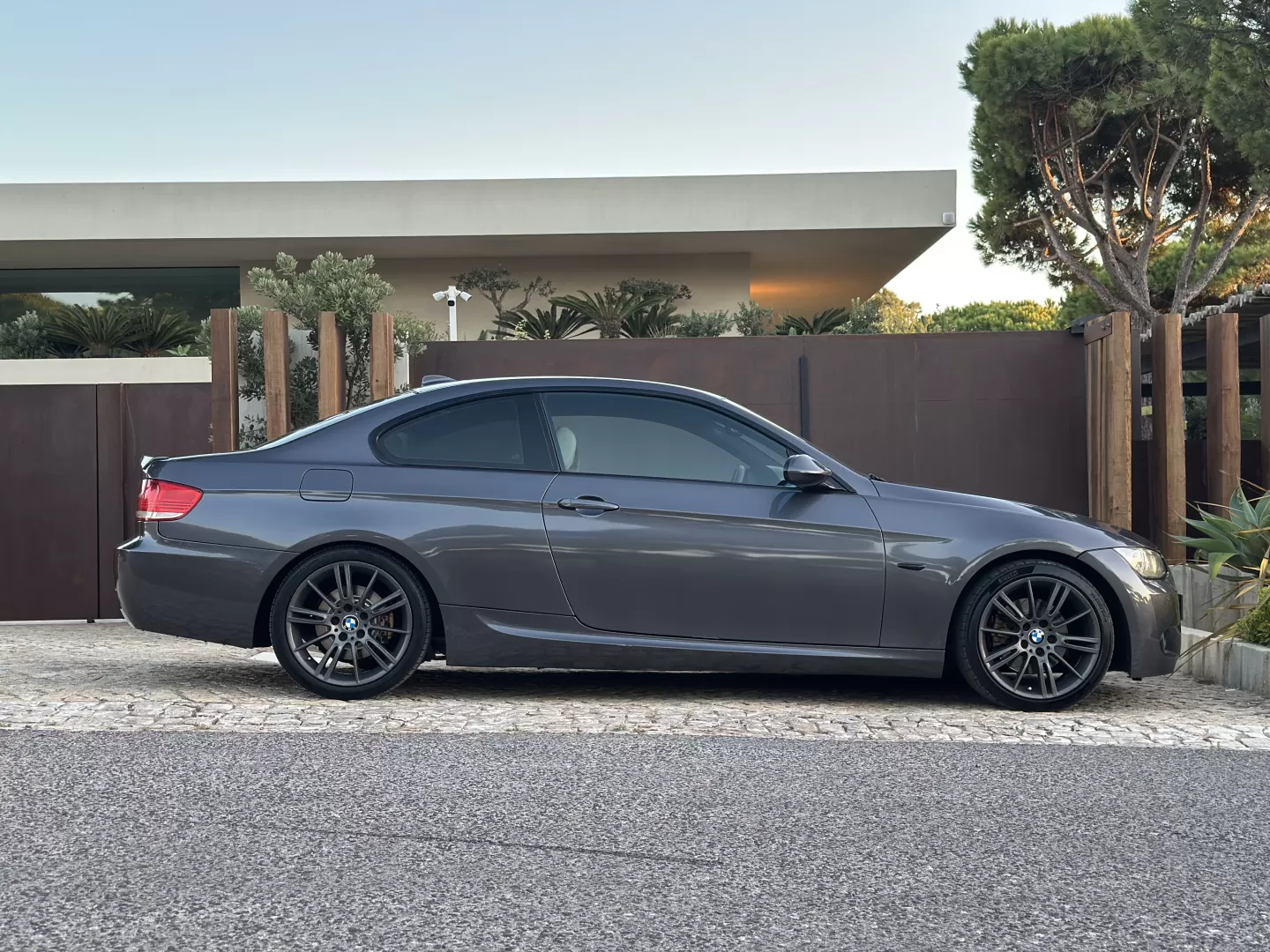 BMW 320 d Coupe - foto 6