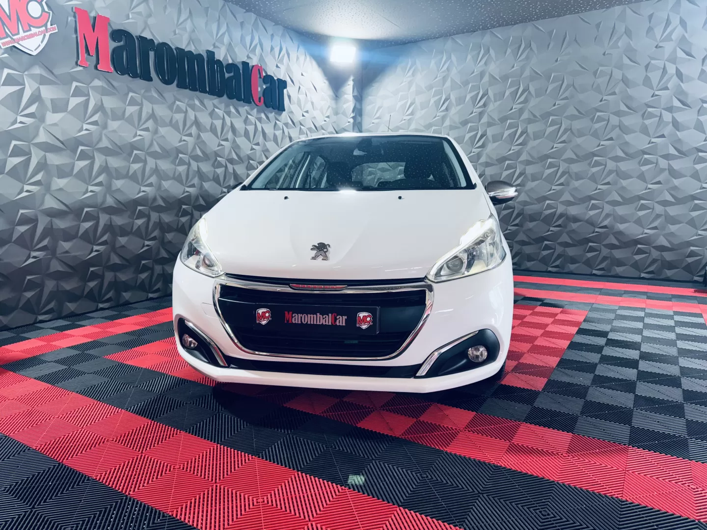 Peugeot 208 1.6 BlueHDi Allure - foto 5