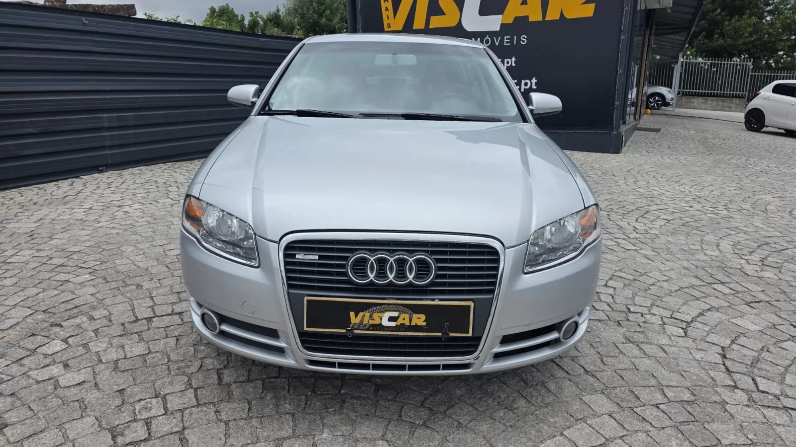 Audi A4  1.9 TDI S-line - foto 7