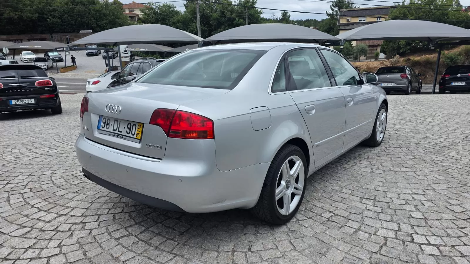 Audi A4  1.9 TDI S-line - foto 5