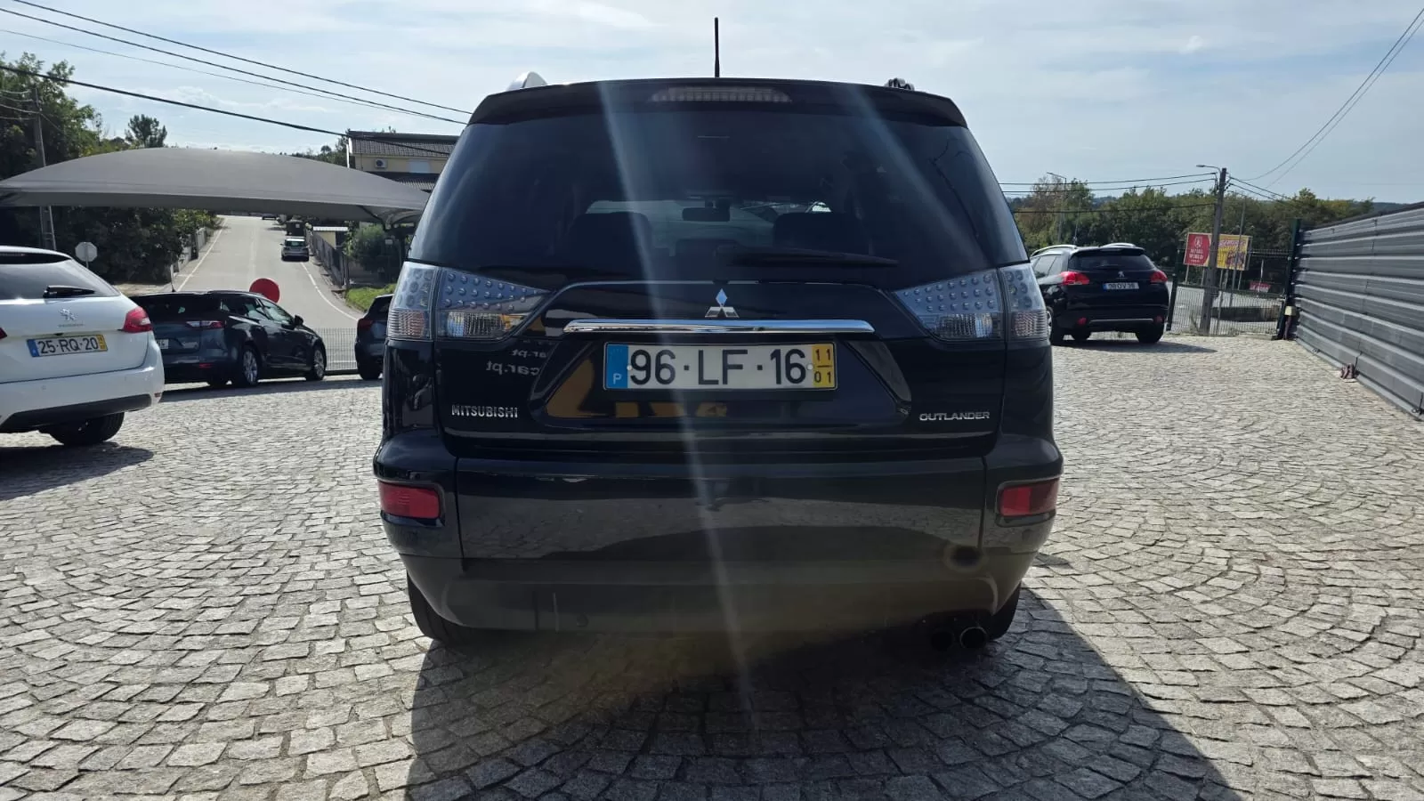 Mitsubishi Outlander 2.2 DI-D Intense - foto 6