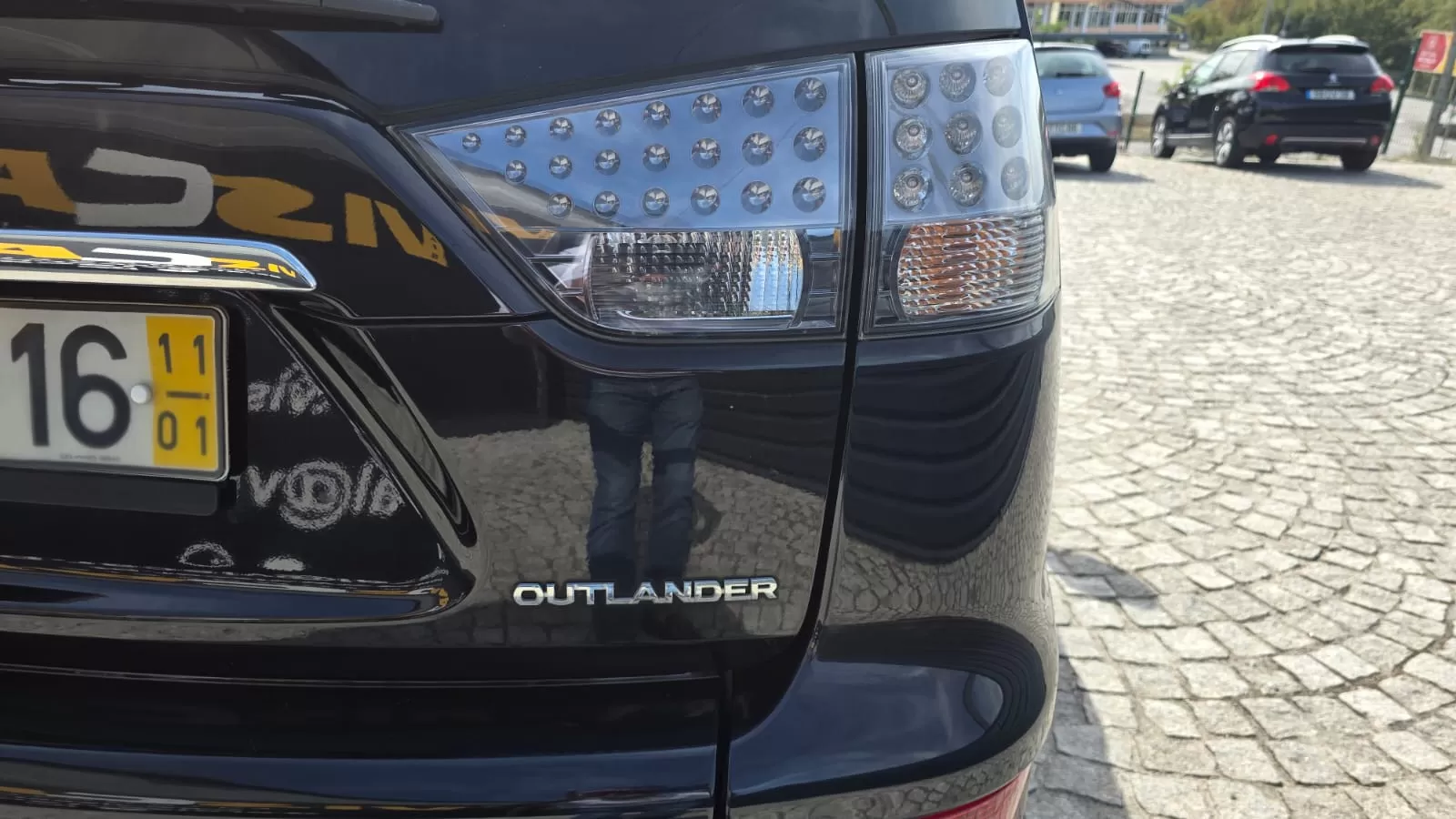 Mitsubishi Outlander 2.2 DI-D Intense - foto 5