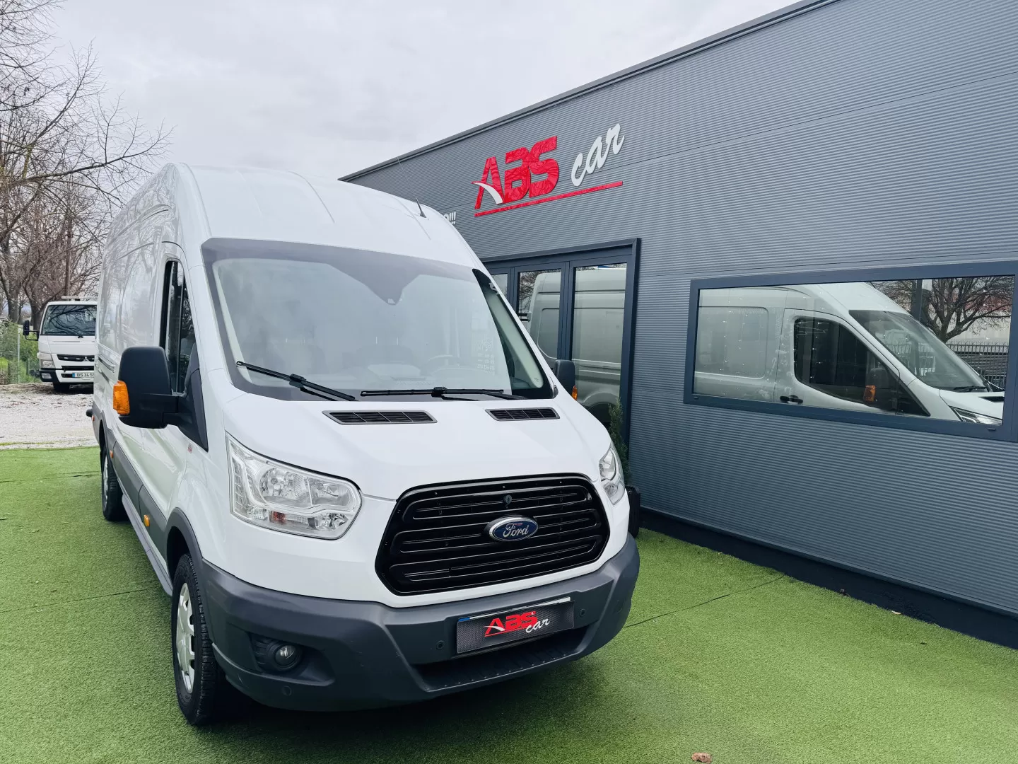 Ford  TRANSIT 2.0 D 170 CV L4H4 - foto 3