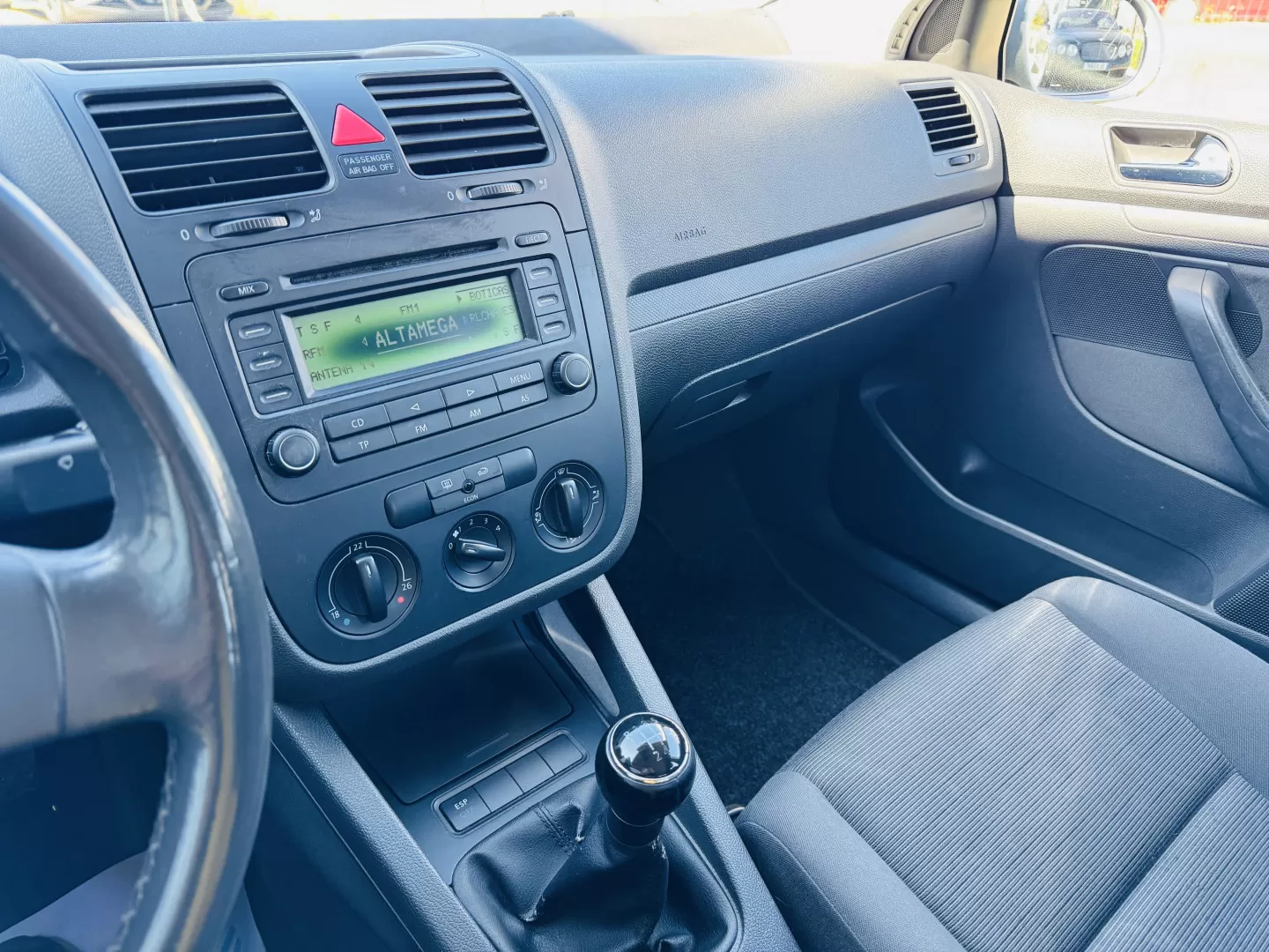 VW Golf 1.4i Trendline - foto 6