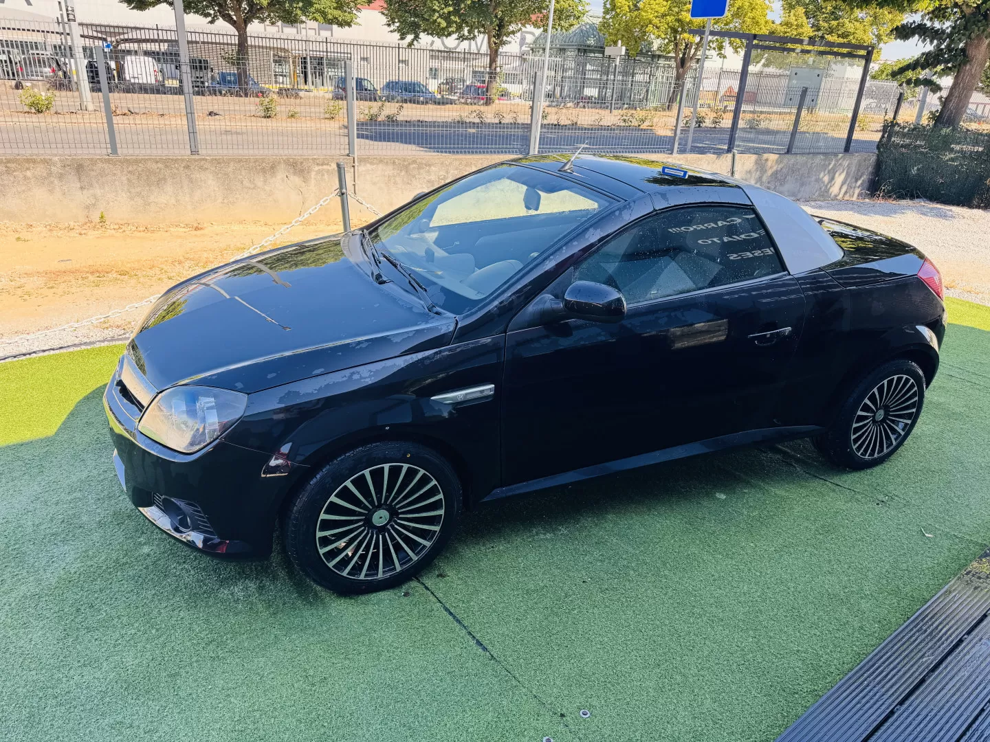 Opel Tigra TwinTop 1.8 - foto 4