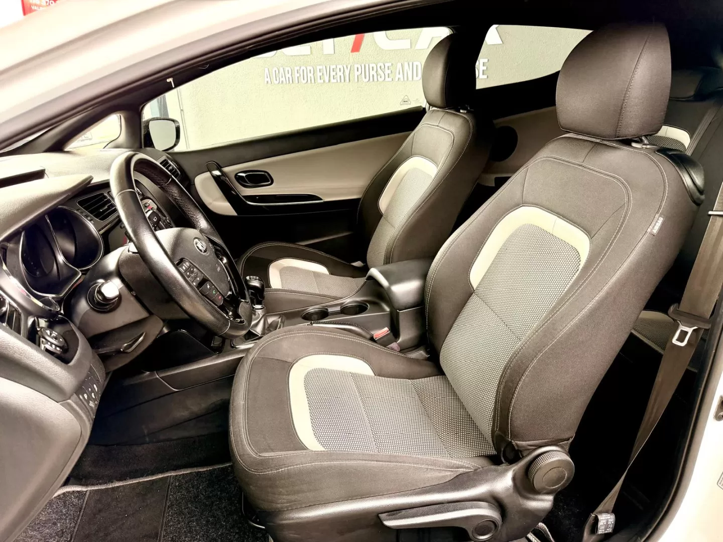 Kia Ceed CEED Crdi - foto 8