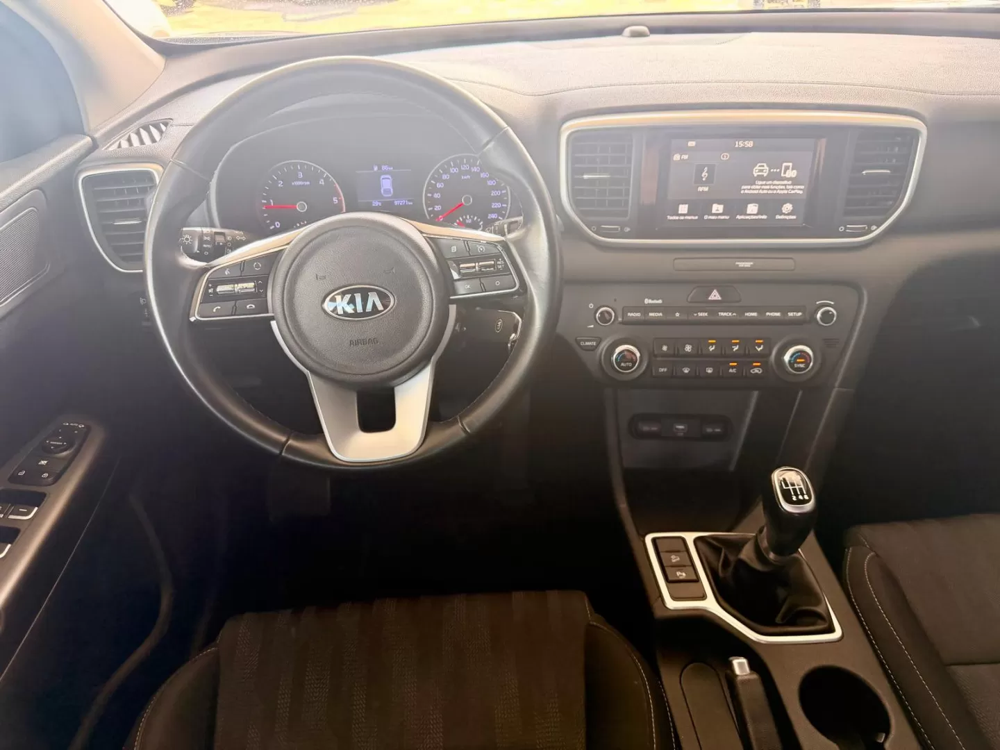 Kia Sportage 1.6 CRDI ISG SX - foto 6