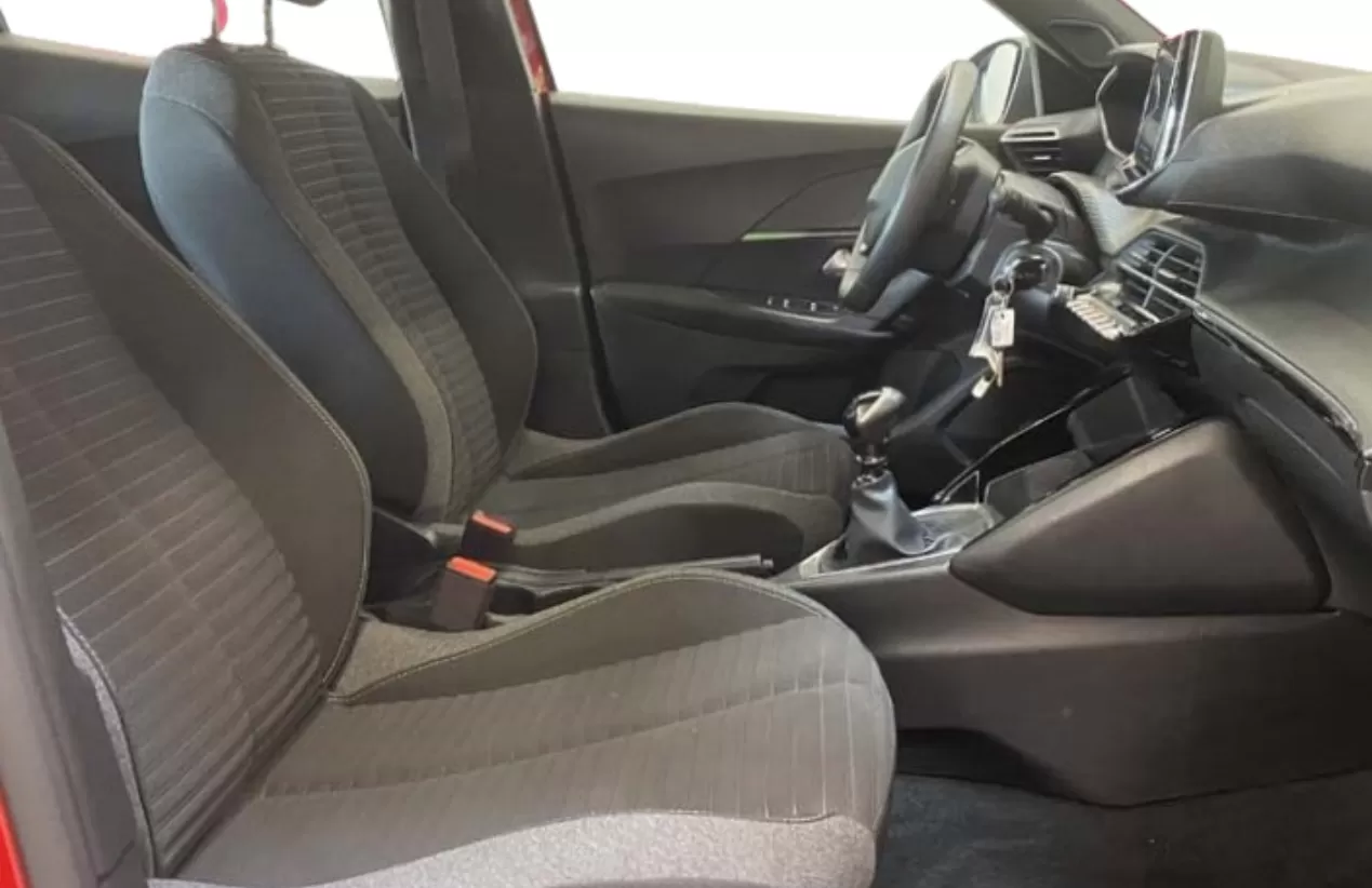 Peugeot 2008 PureTech 100 Stop&Start Active - foto 8