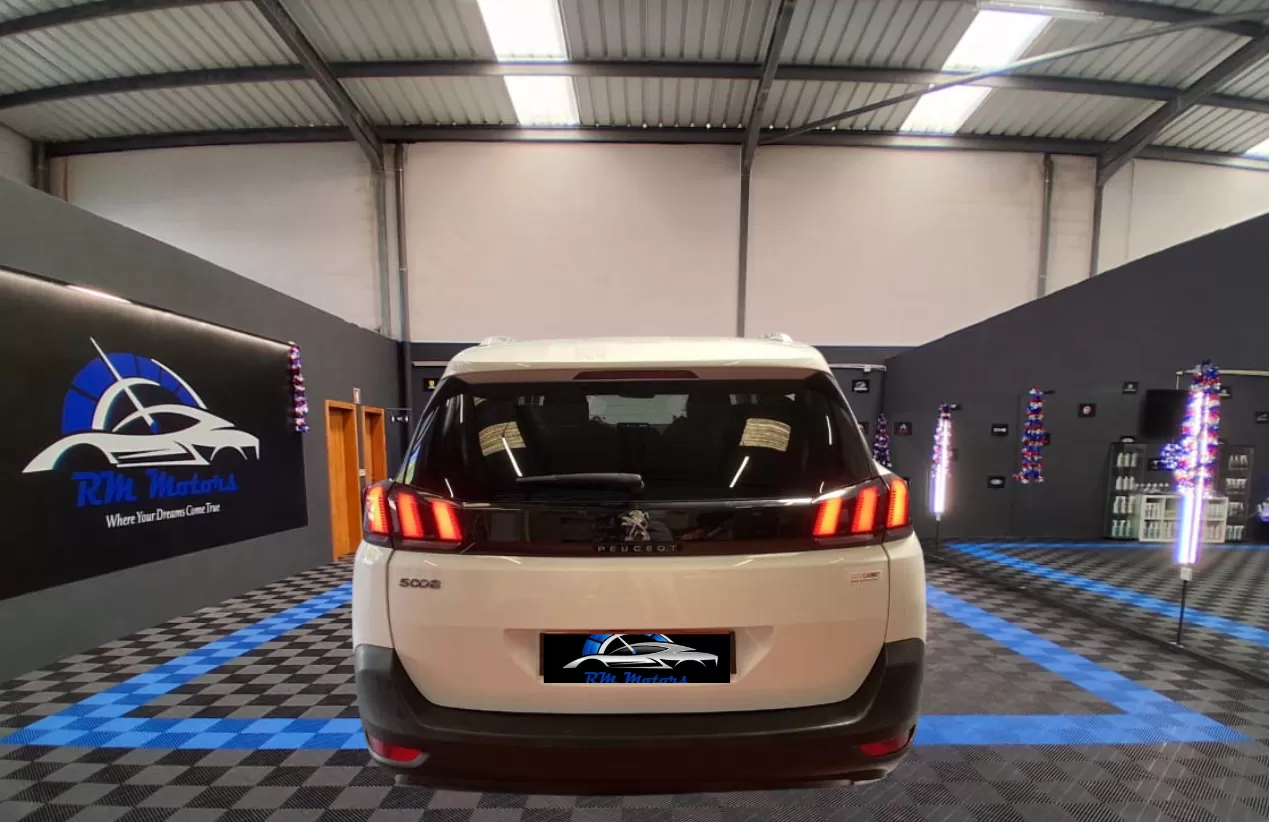 Peugeot 5008 PureTech 130 EAT8 Stop & Start Active Pack - foto 5