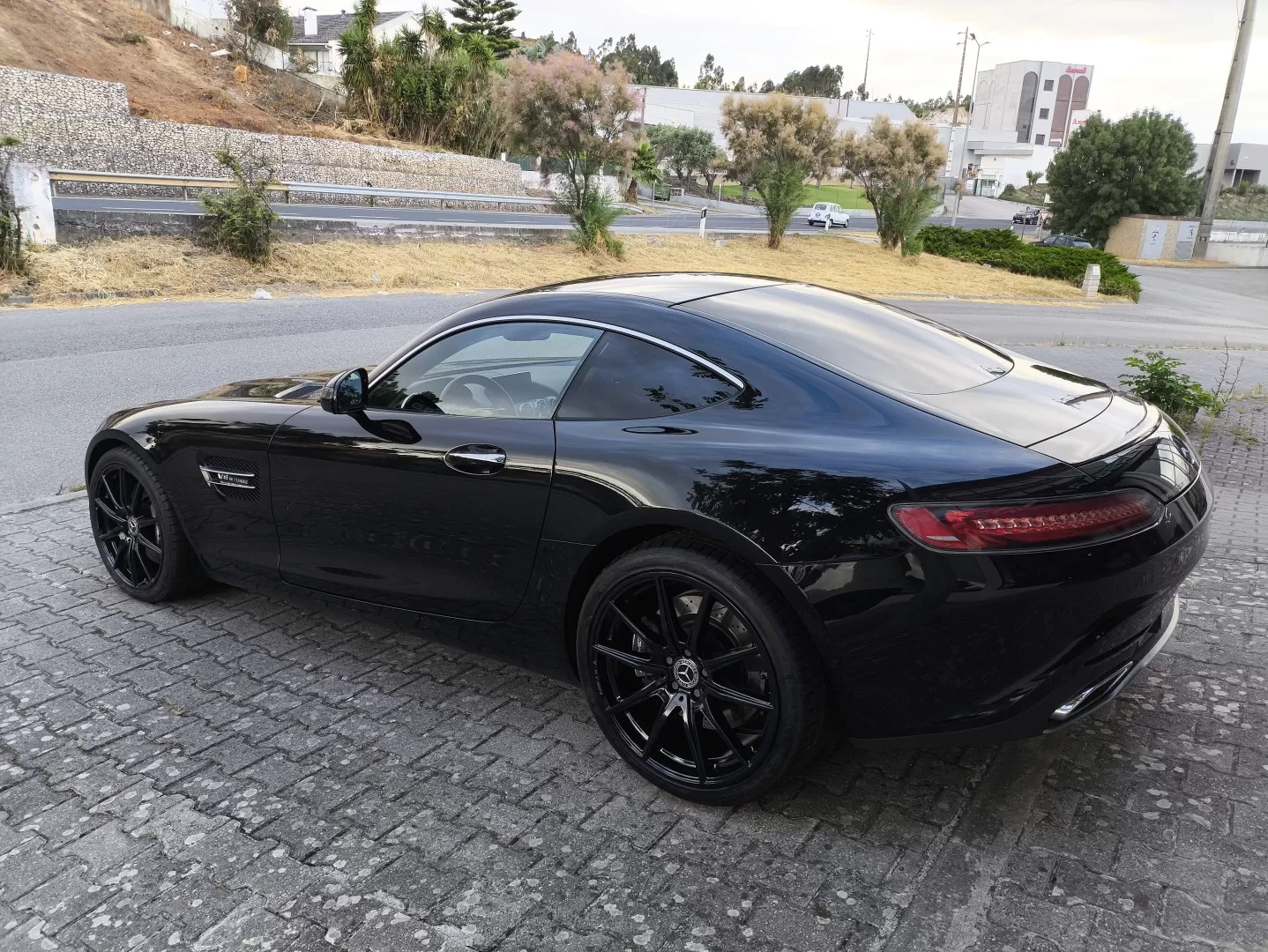 Mercedes-Benz AMG GT 4.0 V8 - foto 3