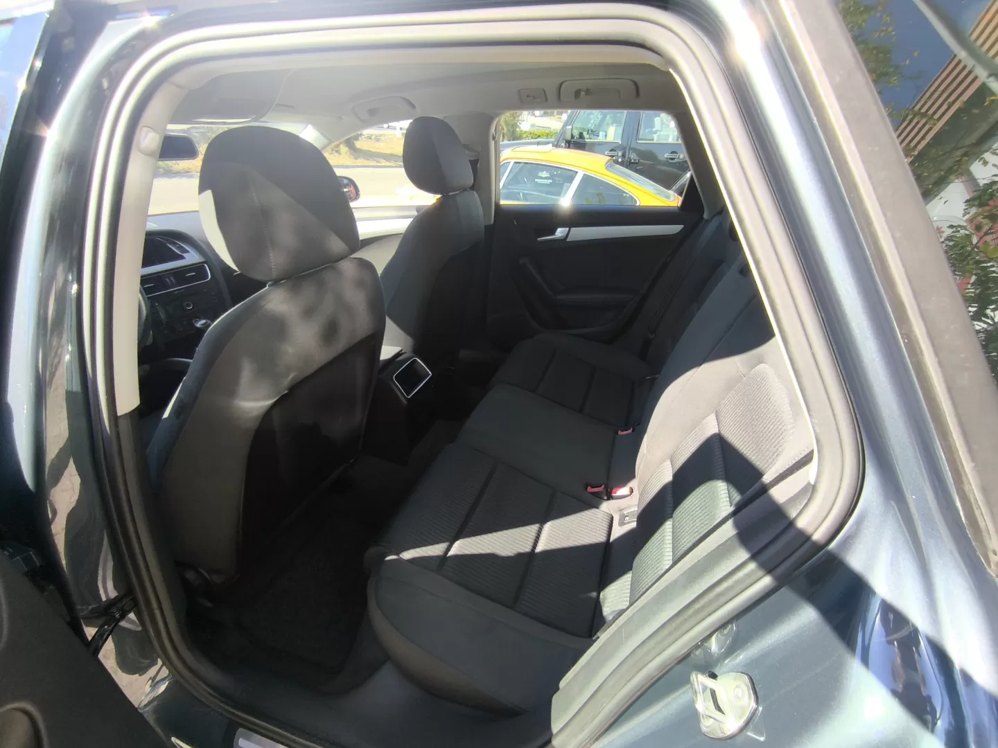 Audi A4 Avant 136cv - foto 7
