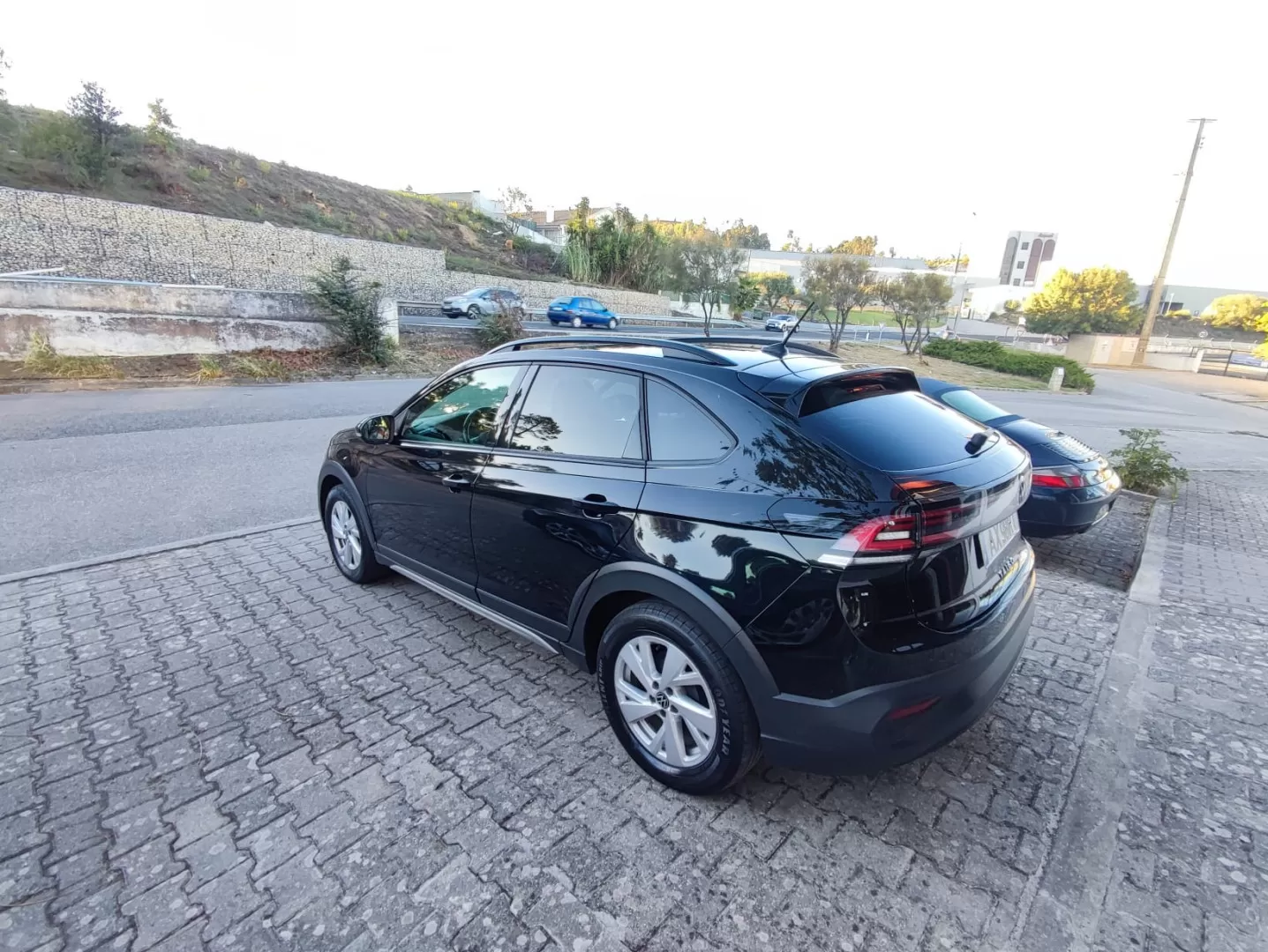 VW Taigo 1.0 TSI Urban - foto 3