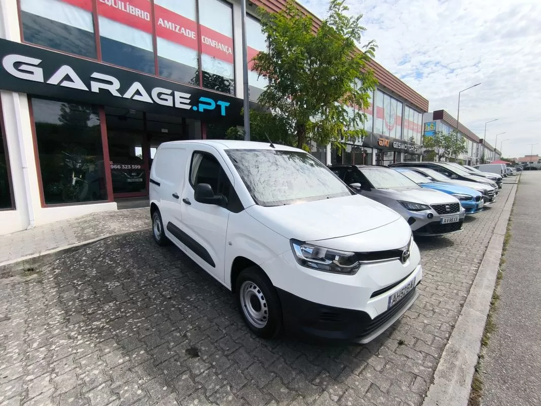 Toyota  Proace City 1.5D L1 Active - foto 2