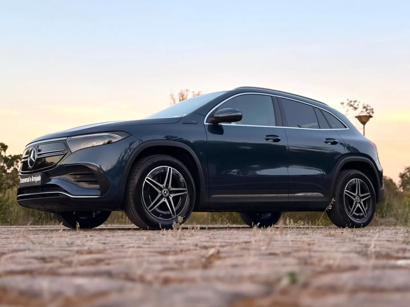 Mercedes-Benz EQA 250 AMG Line - foto 3