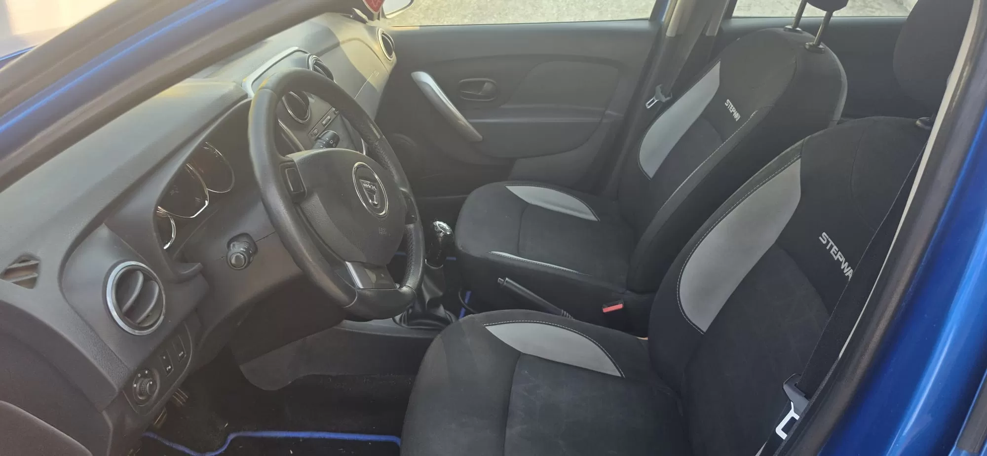 Dacia Sandero Stepway dCi 90 Prestige - foto 3